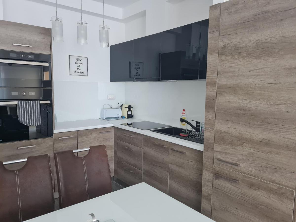 Urban Apartman Apartment Miskolc Luaran gambar